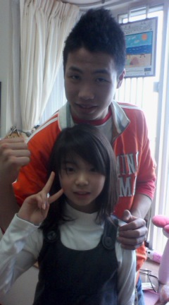 with cousin in Hong Kong!!